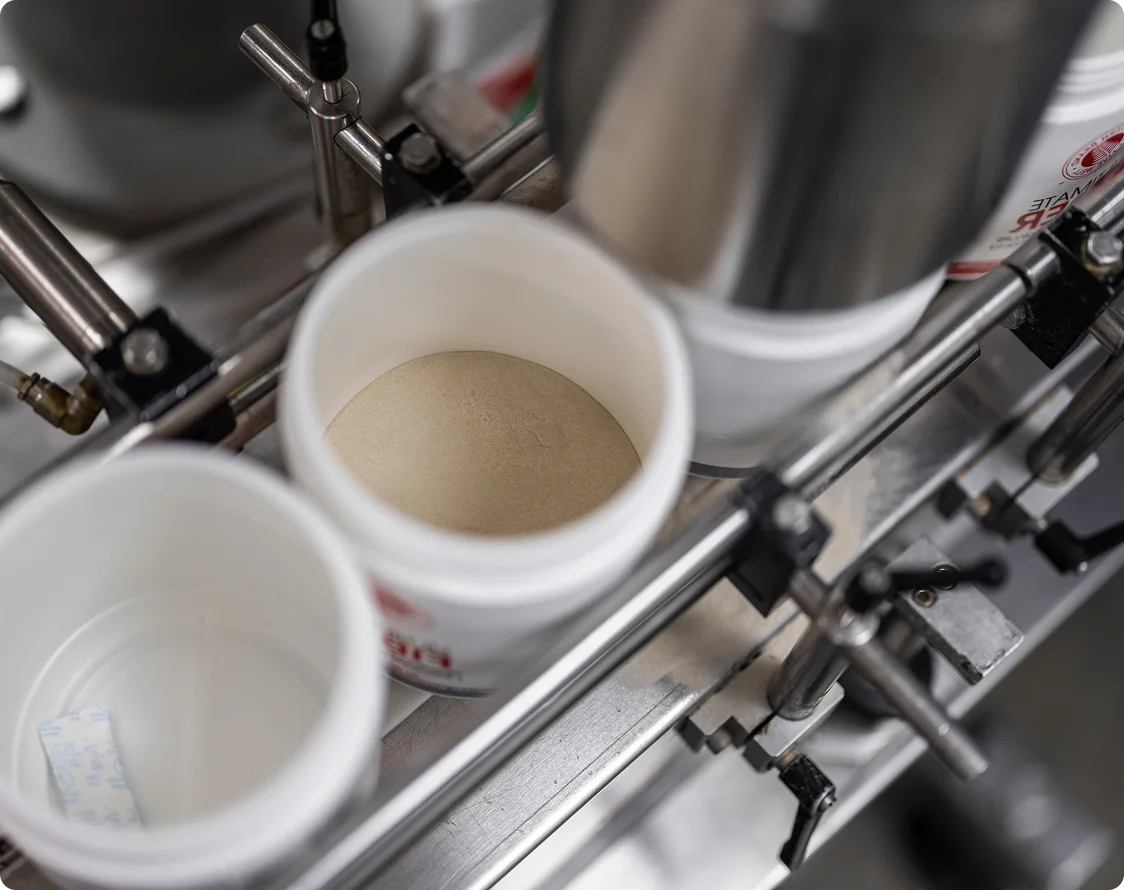 powder bottle filling
